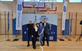 Gminny Turniej Piłki Siatkowej o Puchar W&oacute;jta Gminy Gniewino za nami 33